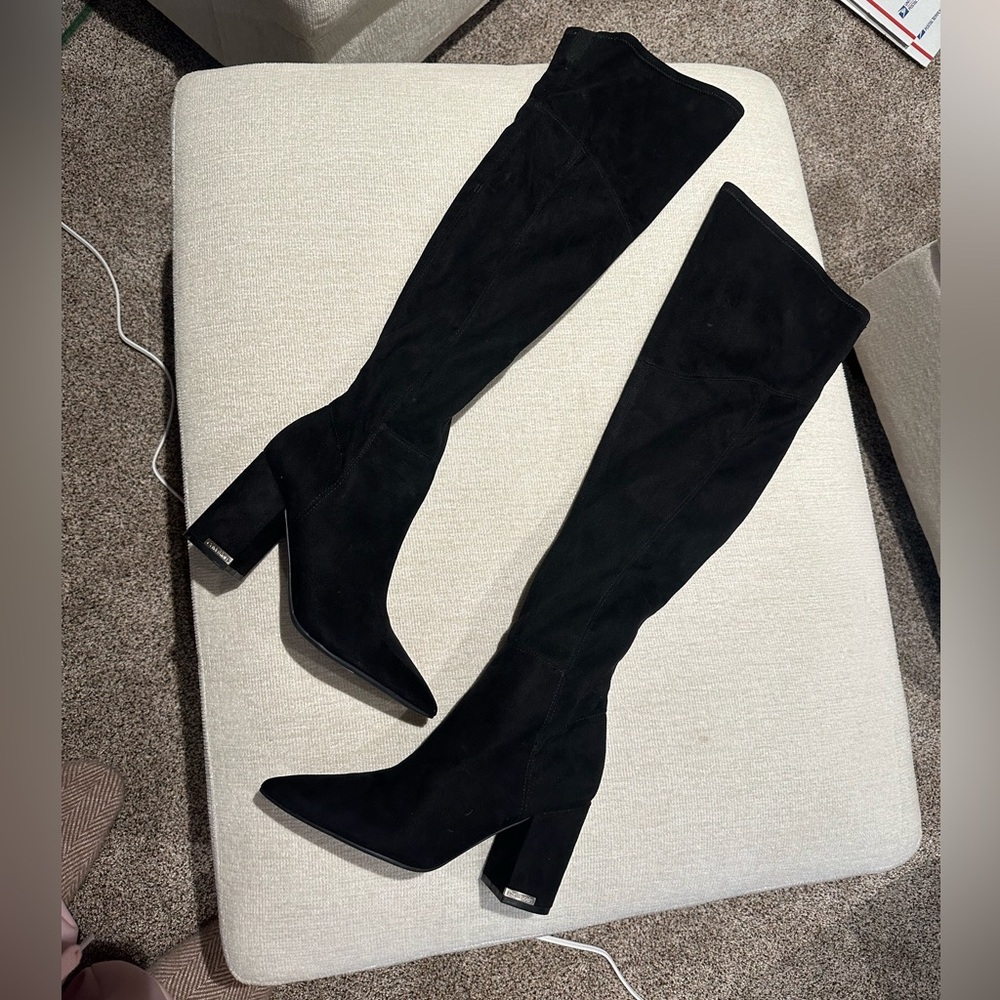 CALVIN KLEIN Size 7.5 Knee Length High Heeled Leather Black Boots NEW